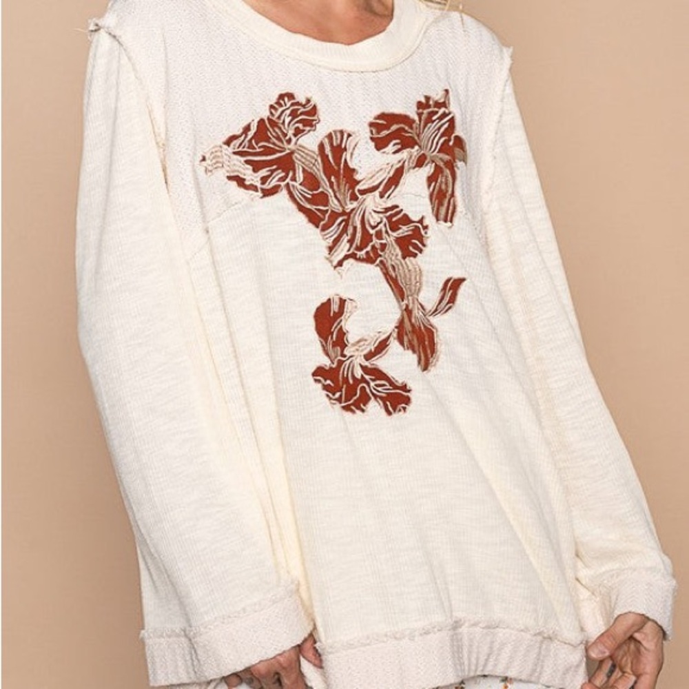 NEW POL Cream Top with Floral Design